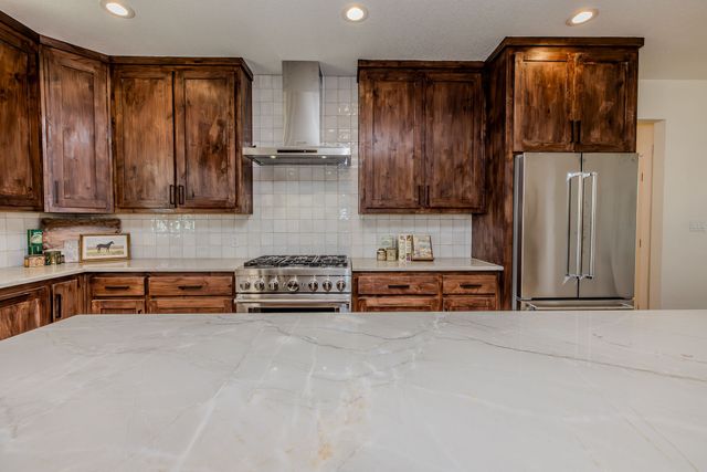 2847 Canyon Wren Loop, Possum Kingdom Lake, TX 76449