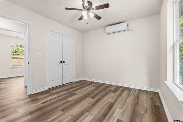 22463 Trailwood Rd, Flint, TX 75762