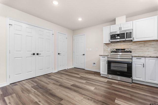 22463 Trailwood Rd, Flint, TX 75762