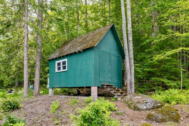96 Mountainside Drive, Antrim, NH 03440