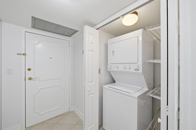 800 SE 20th Avenue 901, Deerfield Beach, FL 33441