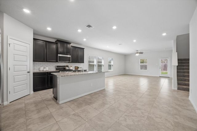 6083 Pearland Place, Pearland, TX 77581