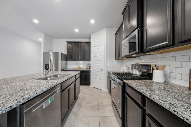 6083 Pearland Place, Pearland, TX 77581