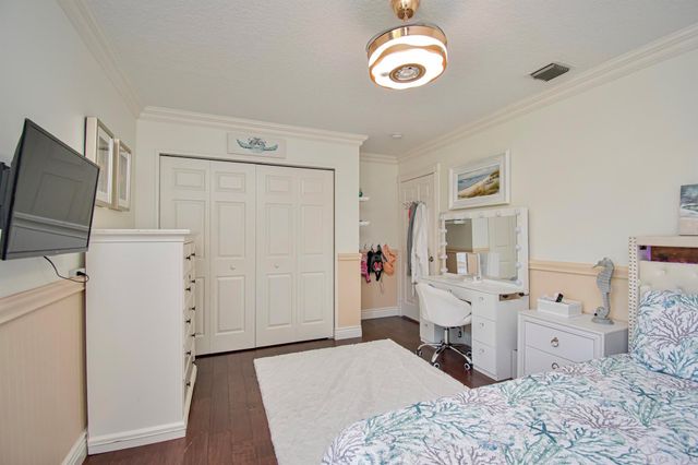 21734 Fall River Drive, Boca Raton, FL 33428