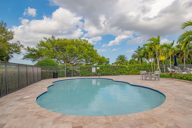 21734 Fall River Drive, Boca Raton, FL 33428
