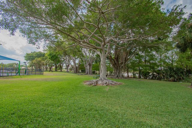 21734 Fall River Drive, Boca Raton, FL 33428