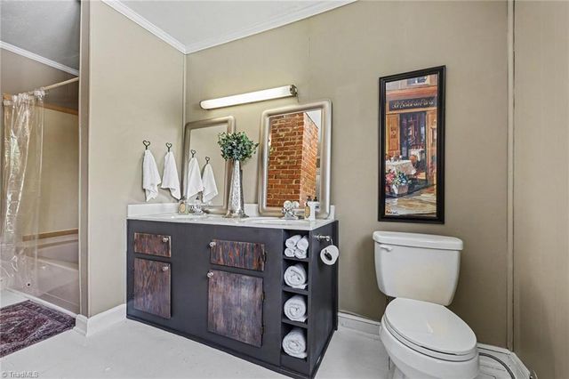 389 Paul Musgrave Road, Lexington, NC 27292