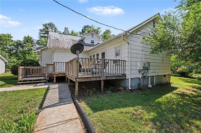 389 Paul Musgrave Road, Lexington, NC 27292