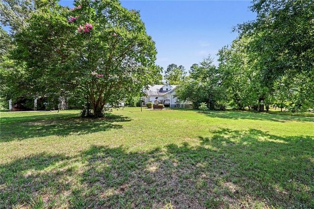 389 Paul Musgrave Road, Lexington, NC 27292