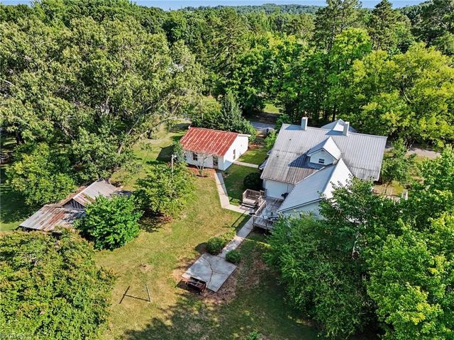 389 Paul Musgrave Road, Lexington, NC 27292