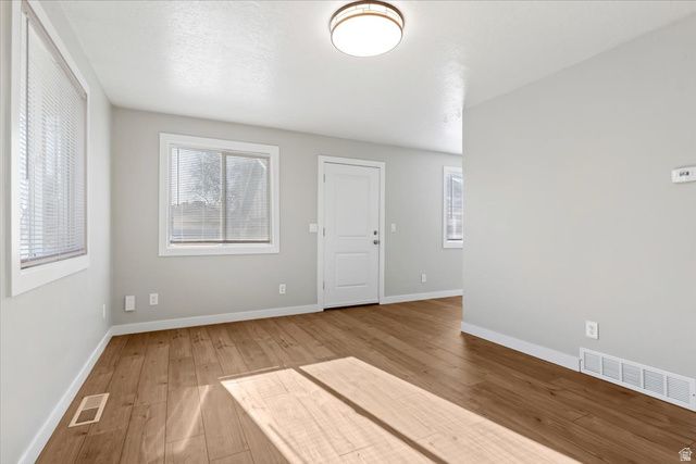 868 S MONTGOMERY ST, Salt Lake City, UT 84104