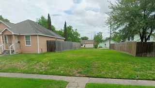 3316 Illinois Street, Baytown, TX 77520