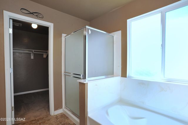 4780 E Desert Thorn Drive, Tucson, AZ 85756