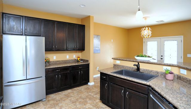 4780 E Desert Thorn Drive, Tucson, AZ 85756