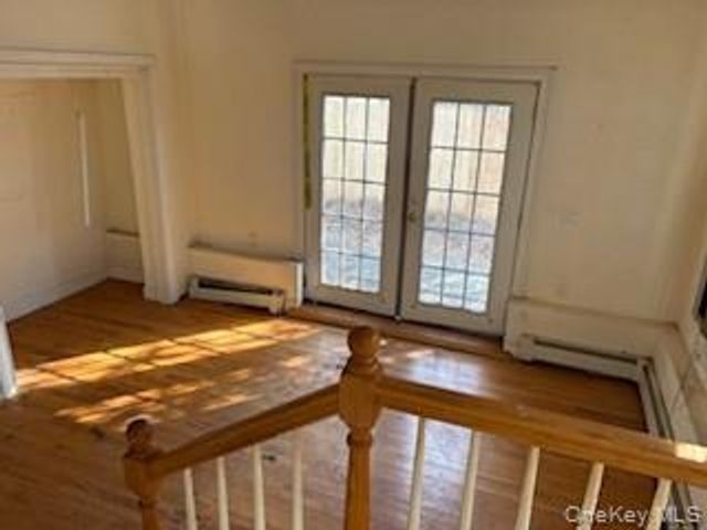 206 Edwards Avenue, Sayville, NY 11782