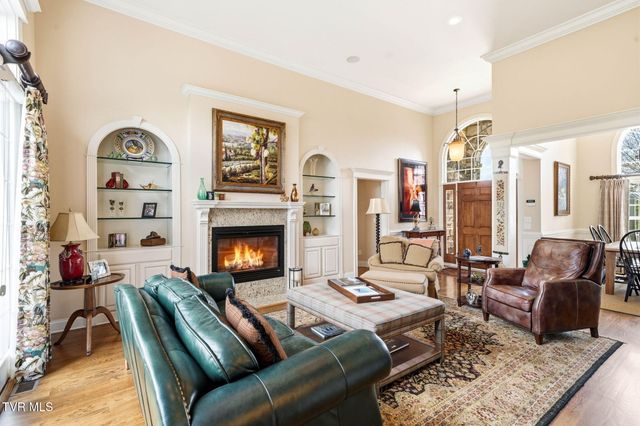 113 Creek Side Court, Bristol, TN 37620
