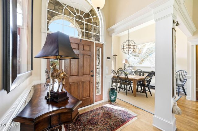 113 Creek Side Court, Bristol, TN 37620