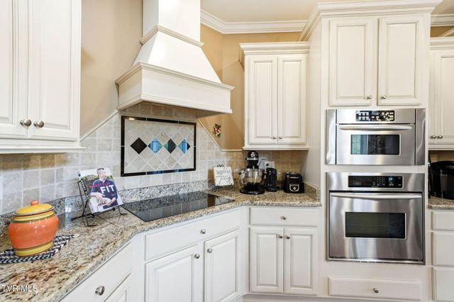113 Creek Side Court, Bristol, TN 37620