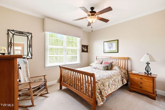 113 Creek Side Court, Bristol, TN 37620