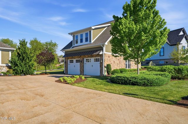 113 Creek Side Court, Bristol, TN 37620