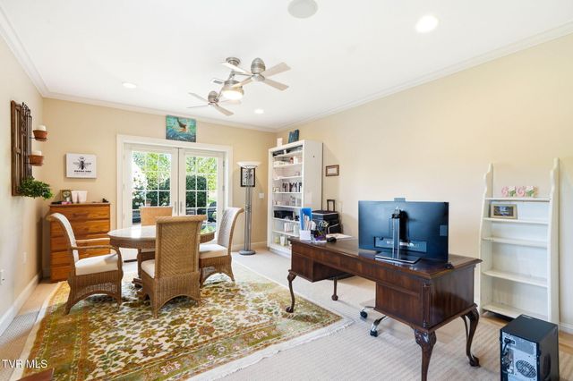 113 Creek Side Court, Bristol, TN 37620