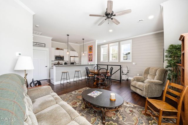 113 Creek Side Court, Bristol, TN 37620