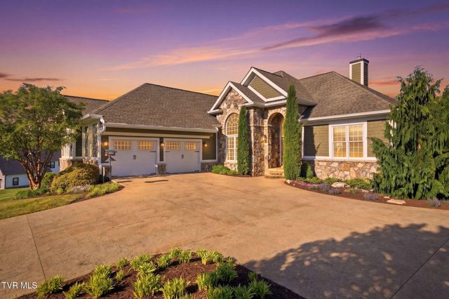 113 Creek Side Court, Bristol, TN 37620