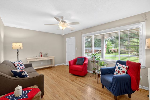 549 Barnwell Road, Spartanburg, SC 29303