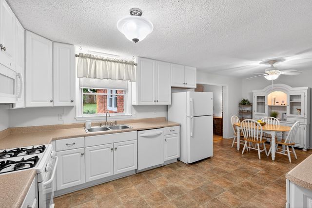 549 Barnwell Road, Spartanburg, SC 29303