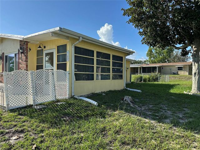 9050 SW 101 ST LANE, Ocala, FL 34481