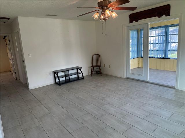 9050 SW 101 ST LANE, Ocala, FL 34481