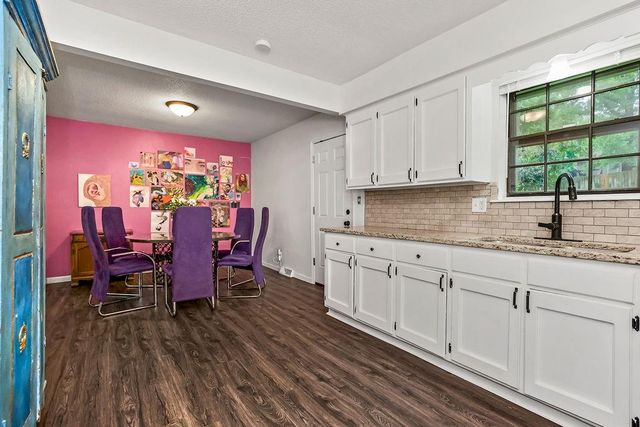 4008 S Colonial Drive, Independence, MO 64055