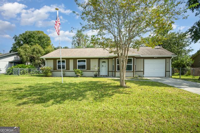 108 Willow Lake Drive, Kingsland, GA 31548