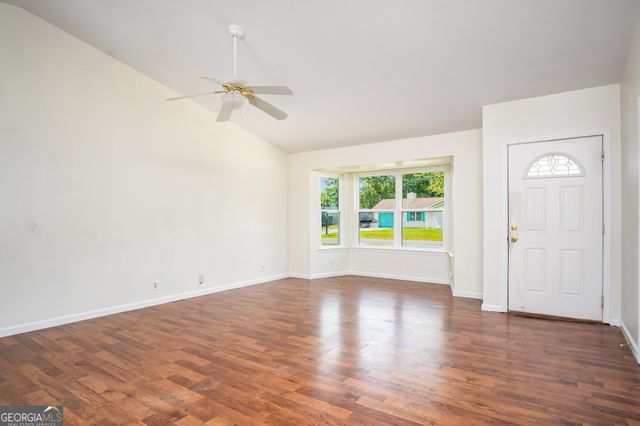 108 Willow Lake Drive, Kingsland, GA 31548