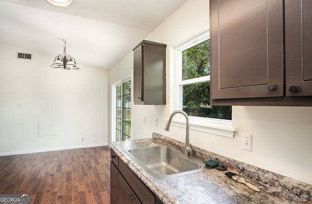 108 Willow Lake Drive, Kingsland, GA 31548