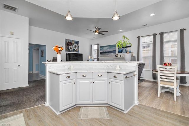 1134 Alexandria LN, Chesapeake, VA 23320