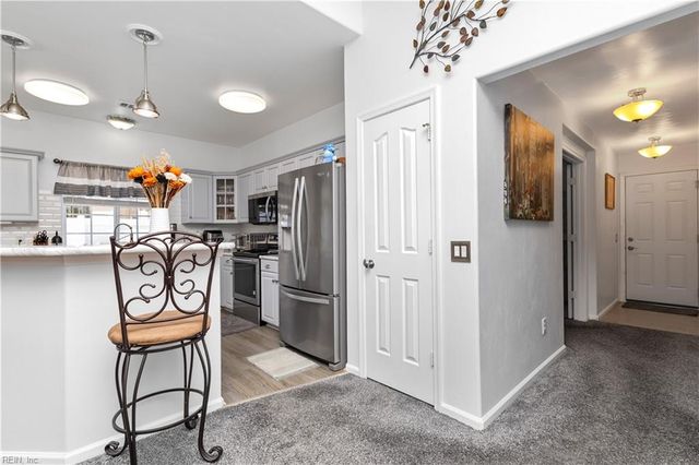 1134 Alexandria LN, Chesapeake, VA 23320