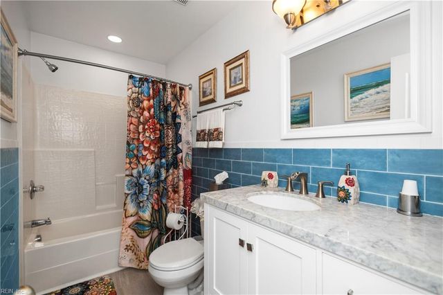 1134 Alexandria LN, Chesapeake, VA 23320