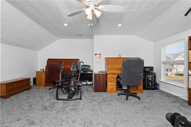 1134 Alexandria LN, Chesapeake, VA 23320