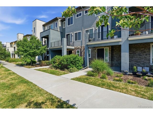 704 E Hinsdale Ave, Littleton, CO 80122