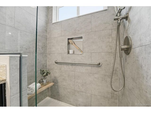704 E Hinsdale Ave, Littleton, CO 80122