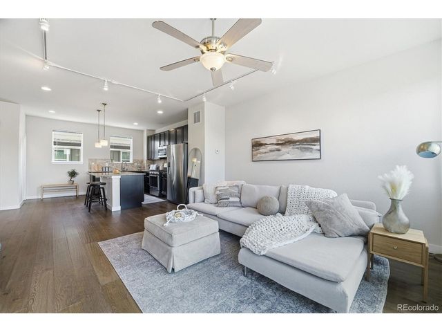 704 E Hinsdale Ave, Littleton, CO 80122
