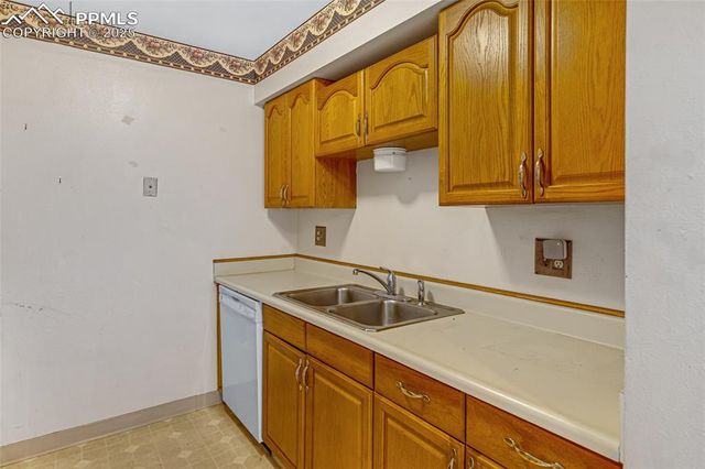 4530 Picturesque Circle, Colorado Springs, CO 80917