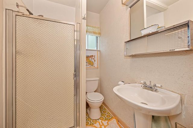 211 Katherine Way, Auburn, CA 95603