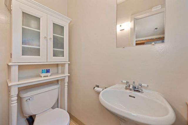 211 Katherine Way, Auburn, CA 95603