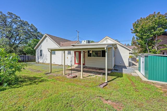 211 Katherine Way, Auburn, CA 95603