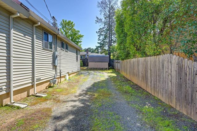 211 Katherine Way, Auburn, CA 95603