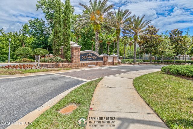 7801 POINT MEADOWS Drive 1205, Jacksonville, FL 32256