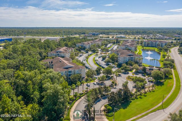 7801 POINT MEADOWS Drive 1205, Jacksonville, FL 32256
