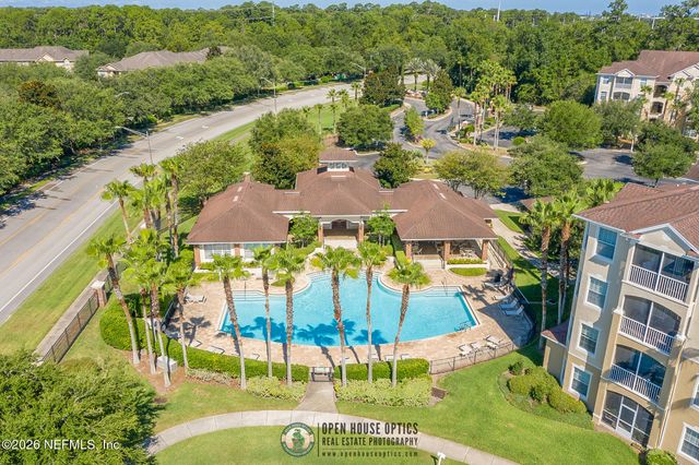 7801 POINT MEADOWS Drive 1205, Jacksonville, FL 32256